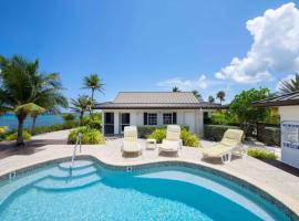 Conched Out-3BR by Grand Cayman Villas & Condos, hotell i Old Man Bay