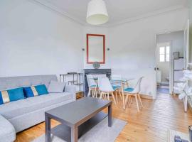 Appartement dans résidence calme, proche de Paris, self catering accommodation in La Garenne-Colombes