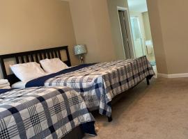 Super Master Bedroom2032 at Windsor Palms Resort 10 mins from Disney, hotel in Kissimmee