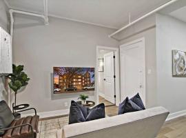 Cozy Chic 1BR Chicago Apartment - Hartrey G, hotel v destinaci Evanston