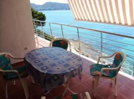 Moraira balcón al mar: Teulada'da bir otel