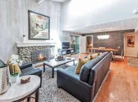 Forest Pines Condo Country Contemporary feel