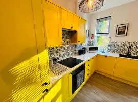 Park Mount Residences - Luxury 3 Bedroom Flat In Leeds With Free Parking