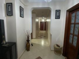 틀렘센 Tlemcen/Zenata 근처 호텔 Appartement haut standing