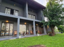 The Ridge House, cabin in Kandy