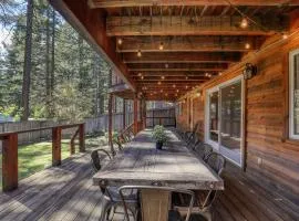 Lupine Lodge at Tahoe Park on the West Shore - Hot Tub, Beach Access, Near Ski Resorts!