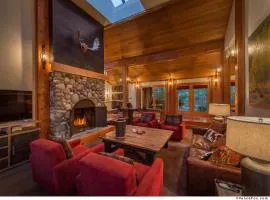 Skidder - Luxury 3500 sqft - Northstar 4BR w Game Room, Sauna, & HOA Amenities