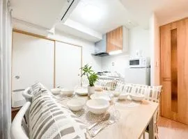 Apartment Hotel Side of Shinsaibashi Shopping street