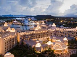 Hyatt Regency Hainan Ocean Paradise Resort, hotel in Lingshui