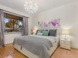 Luxury Home Away From Home in Heart Bendigo's CBD