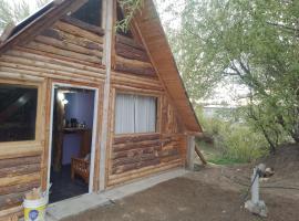 Lodža Cabañas sarai pilsētā Perito Moreno