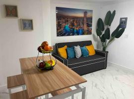 Charming 2-Room Oasis - Miami, apartman u gradu 'Tamiami'