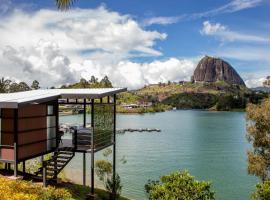 Cabañas Navegar- El peñol, Guatape, campeggio a Guatapé