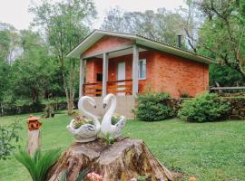 Pousada do Bosque Bento, cabin in Bento Gonçalves