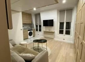 Joli studio paris 17