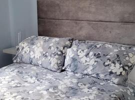 Nina's Den @ 26 Davidson Place