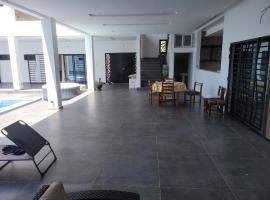 Villa Sylla fall, homestay in Toubab Dialaw