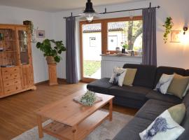 Vier-Zimmer-Wohnung mit Garten zwischen Salzburg und Königssee, διαμέρισμα σε Ainring