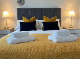 Lingfield House - Spacious 3 Bed Detached Home From Home, хотел в Бъртън ъпон Трент