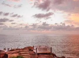 Hotel Zeilan Sunset Point