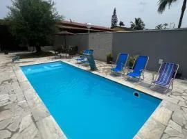 Casa para alugar em Bertioga - Piscina, Wifi e Churrasqueira