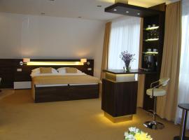 Spa Hotel Podlesí - Walldorf a Pohádková vesnička, hótel í Podlesí