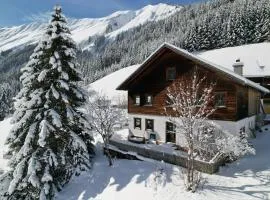 Berwang Chalets - Älpele Hof