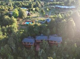 Cabañas Kalfvgen, spa hotel in Valdivia