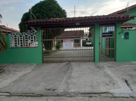Casa e Lazer – hotel w mieście Caraguatatuba