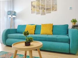 SUNSHINE - New & Quiet 1BR Apt, Business area, close to Airport, Highway A3, Subway，布加勒斯特Global City Business Park附近的飯店