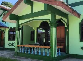 Kata Bch 2-3Vl, pet-friendly hotel in Ban Karon