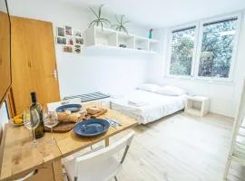 Umag center apartment parking by Rentistra
