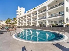 Apartamentos Altair