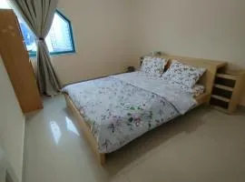 Bedroom 2, Couples should be married