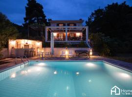 Villa VERA - private villa for 8 guests with pool, holiday home in Kími