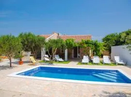 Holiday home Tina with Private Pool