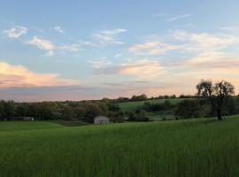 Casa Vespina Agriturismo Biologico, farm stay in Orvieto