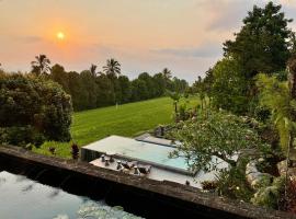 The Sangkih Villa Restaurant & Bar, hotel v destinaci Munduk