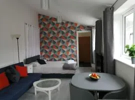 Self contained annexe