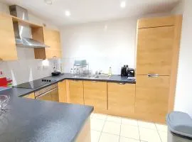 Contemporary One-Bedroom Apartment in Sheffield City Centre