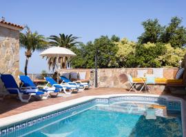 Home2Book Elegant Villa El Sauzal Private Pool&BBQ, casa o chalet en El Sauzal