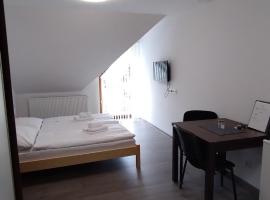 Apartmány Adam, hotel in Liptovská Teplá