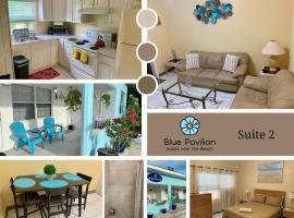 SUITE 2, Blue Pavilion - Beach, Airport Taxi, Concierge, Island Retro Chic, apartment in West Bay