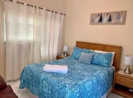 SUITE 4, BLUE PAVILION - Steps to BEACH