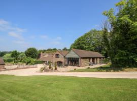 Turnip House, holiday home in Plaish