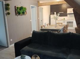 appart 2 chambres, hotel com estacionamento em Noyen-sur-Sarthe