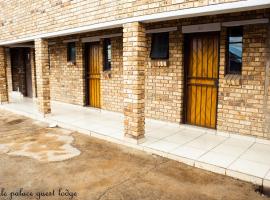 EAGLE PALACE GUEST LODGE LICHTENBURG, hotel a Lichtenburg