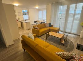 to be apartments Deluxe-Suites, hotel com estacionamento em Weiden