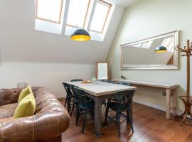 The Lawrance Luxury Aparthotel - York, serviced apartment in York