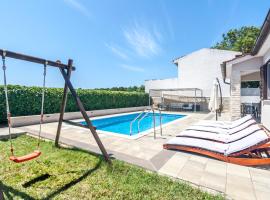 Villa Gortan - Pool house for 7 guests near Pula Istria - Ferienhaus Istrien, hotel con estacionamiento en Marčana